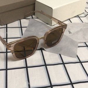 France women Dior Sungalsses Original
